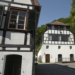 Papiermuseum "Alte Dombach" in Bergisch Gladbach